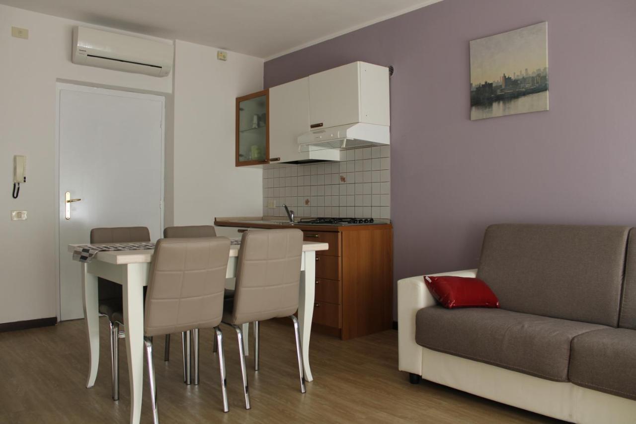 Aparthotel Royal House *